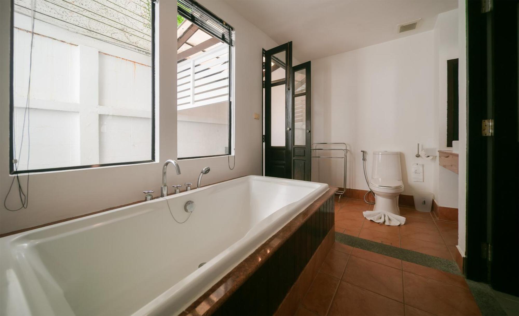 Deluxe Double Room Terrace Sino Wing